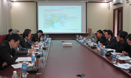 Quang Ninh provincial leader works with SE Group